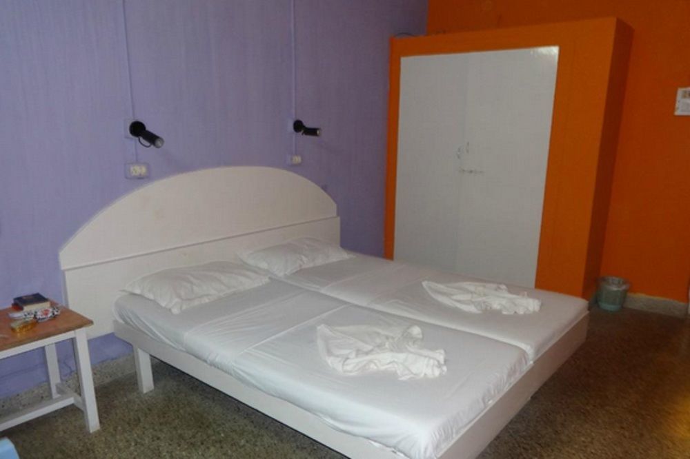 Williams Beach Retreat Colva Ngoại thất bức ảnh