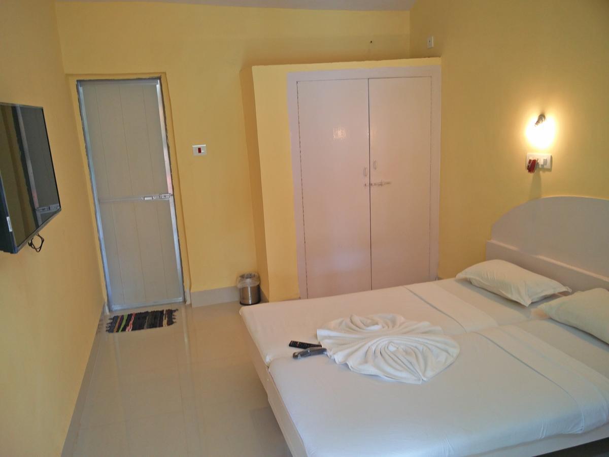Williams Beach Retreat Colva Ngoại thất bức ảnh